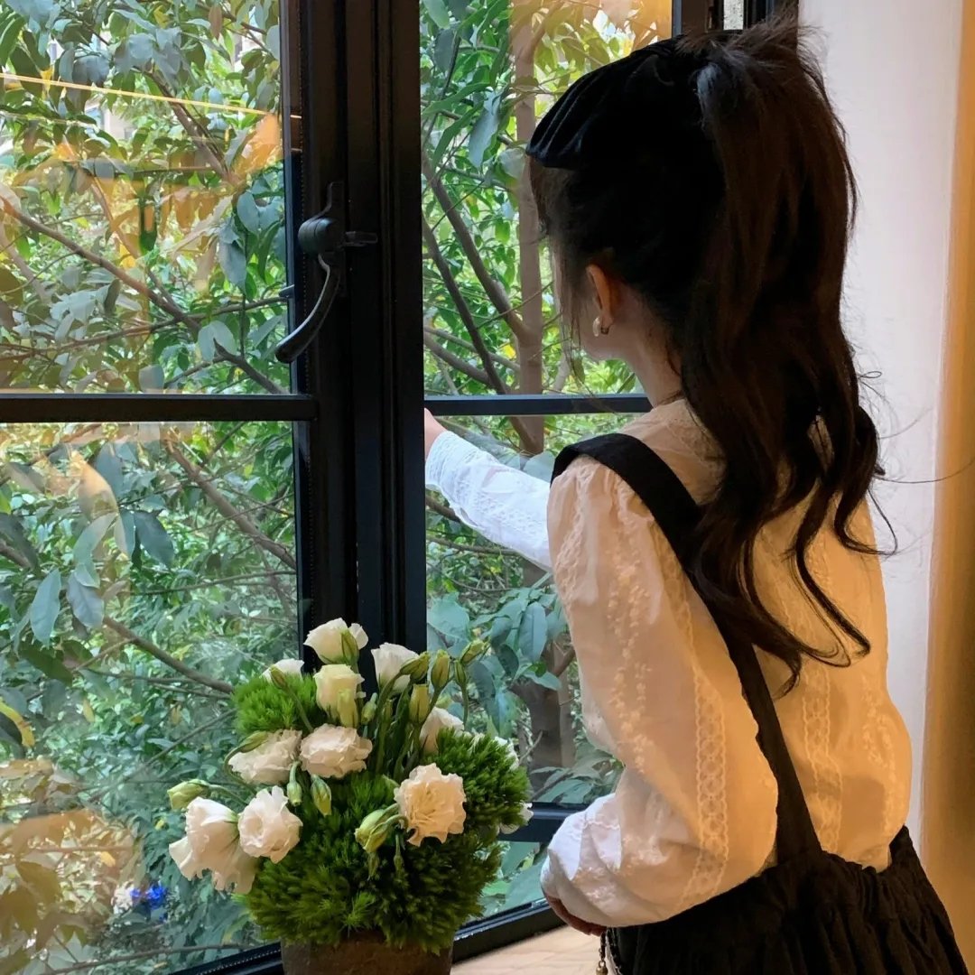 同学麦娜丝